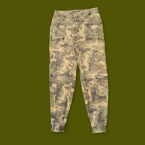 American Bazi Camo Cargo Jogger Pants | Size Large